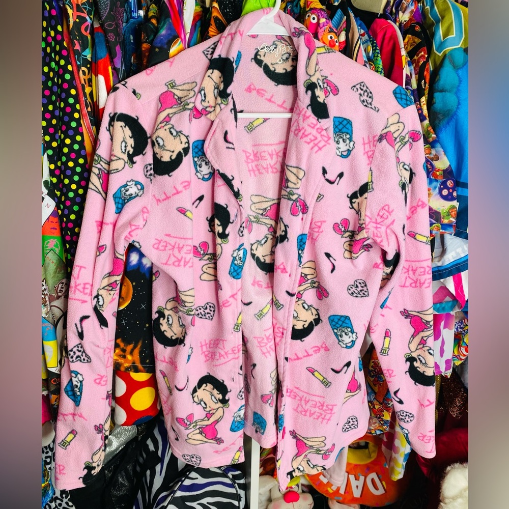 2011 Betty boop pink fleece pajama top/jacket